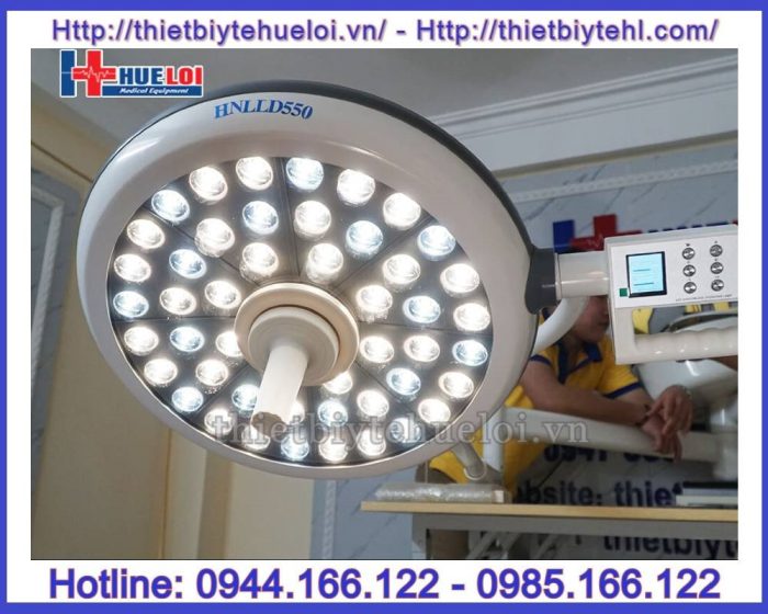 Đèn Led phẫu thuật treo trần nhà 2 nhánh 700/500