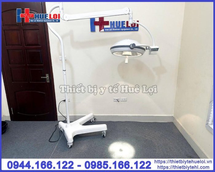Đèn tiểu phẫu di động