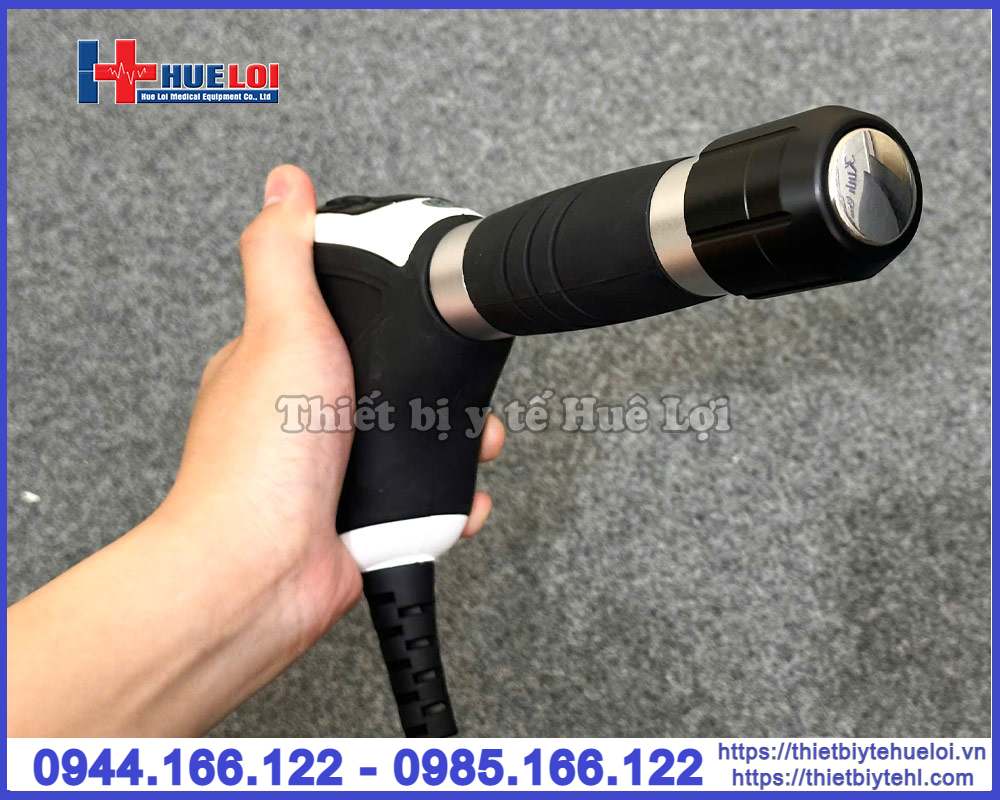 Máy xung kích trị liệu INTELECT Puls30 với 13 đầu điều trị