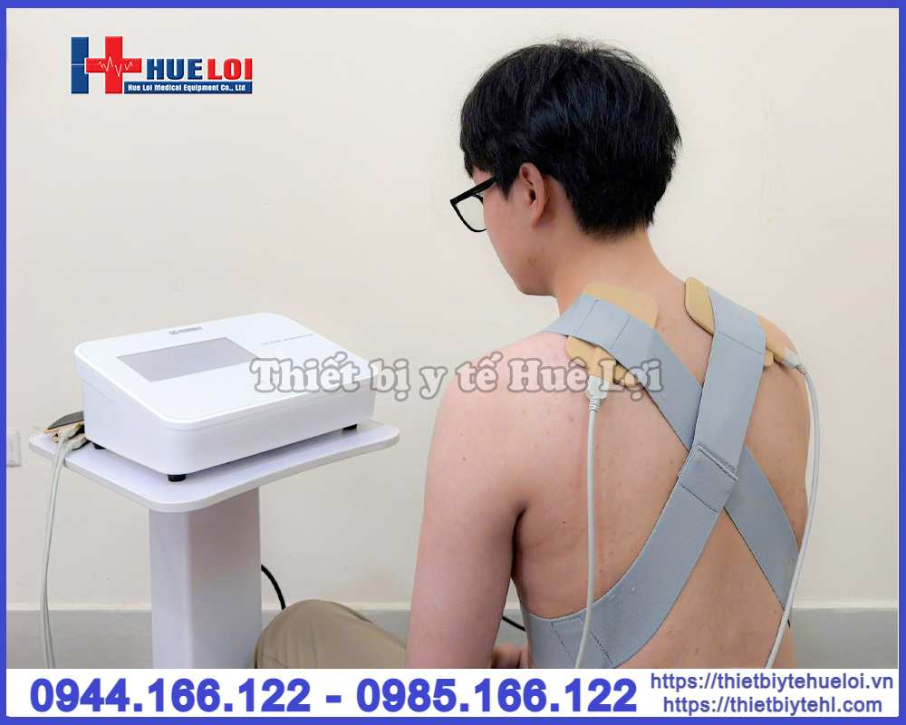 máy điện xung giao thoa Máy điện xung trung tần giao thoa 4 kênh ZP30